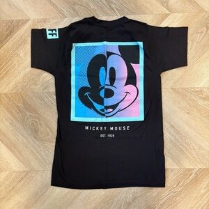 NWOT Black Disney Mickey Mouse Graphic T-Shirt
